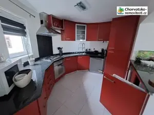 Prodej rodinného domu, Opatija, Chorvatsko, Ulica Jurja Dobrile, 67 m2