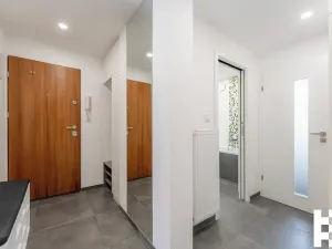Prodej bytu 3+kk, Praha - Kbely, Martinická, 57 m2