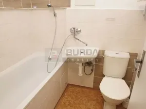 Pronájem bytu 1+1, Neratovice, 30 m2
