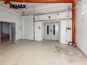 Prodej výrobních prostor, Hlinsko, Wilsonova, 2147 m2