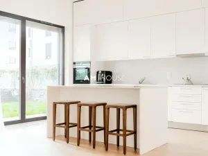 Pronájem bytu 5+kk, Praha - Smíchov, Na Hřebenkách, 210 m2