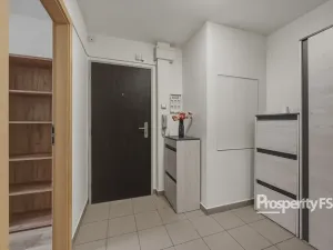 Prodej bytu 4+1, Ústí nad Labem - Všebořice, Spartakiádní, 84 m2