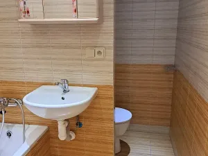 Pronájem bytu 1+kk, Hradec Králové, třída Edvarda Beneše, 29 m2