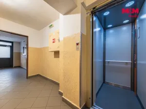 Prodej bytu 3+1, Příbram - Příbram VIII, Školní, 87 m2