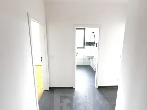 Pronájem bytu 2+kk, Kladno, Lesík, 53 m2