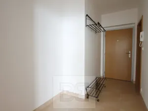 Prodej bytu 2+kk, Praha - Zličín, Lipovská, 67 m2