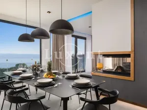 Prodej vily, Omiš, Chorvatsko, 298 m2