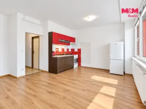 Pronájem bytu 1+kk, Liberec - Liberec XXX-Vratislavice nad Nisou, Pivovarská, 34 m2