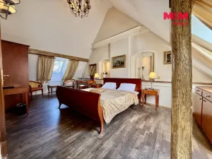 Prodej ubytování, Štramberk, Náměstí, 950 m2