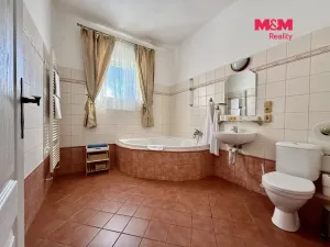 Prodej ubytování, Štramberk, Náměstí, 950 m2