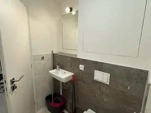 Pronájem bytu 2+kk, Praha - Karlín, U Mlýnského kanálu, 60 m2