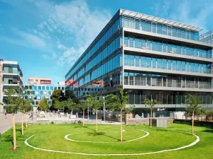 Pronájem kanceláře, Praha - Holešovice, 653 m2