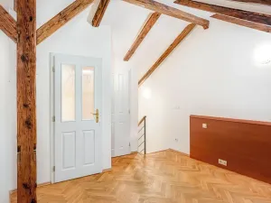 Prodej bytu 2+kk, Praha - Smíchov, Plzeňská, 63 m2