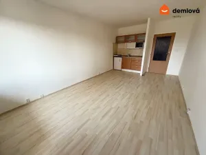 Pronájem bytu 1+kk, Ostrava, Na Obvodu, 27 m2