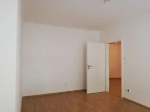Pronájem bytu 2+1, Praha - Žižkov, Roháčova, 67 m2