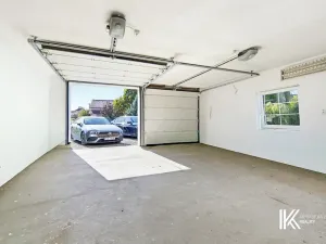 Prodej kanceláře, Hrochův Týnec, 356 m2