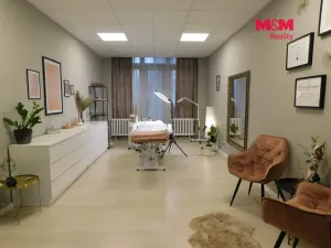 Pronájem obchodního prostoru, Jablonec nad Nisou, Riegrova, 28 m2