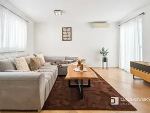 Prodej bytu 3+kk, Chrudim, Resselovo náměstí, 90 m2