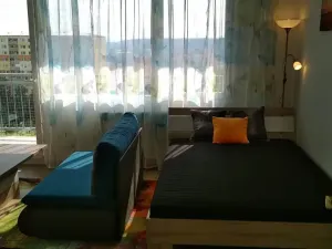 Pronájem bytu 1+kk, Praha - Kamýk, Imrychova, 35 m2