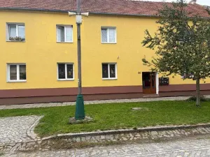 Dražba bytu 2+1, Příkazy, 43 m2