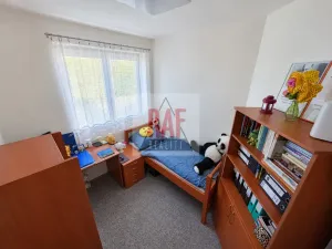Prodej rodinného domu, Sazomín, 225 m2
