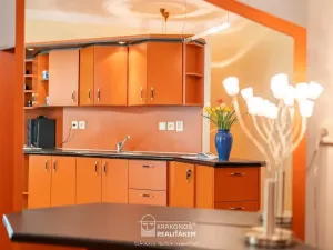 Pronájem komerční, Hranice - Hranice I-Město, Tř. 1. máje, 96 m2