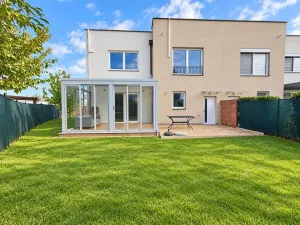 Pronájem rodinného domu, Praha - Letňany, Škarvadova, 170 m2