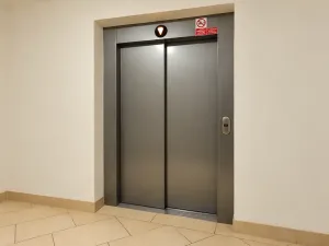 Prodej bytu 2+kk, Praha - Zličín, Sazovická, 44 m2