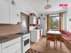 Prodej rodinného domu, Rovensko pod Troskami - Václaví, 130 m2