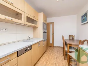 Pronájem bytu 2+1, Neratovice, Za Obchody, 69 m2