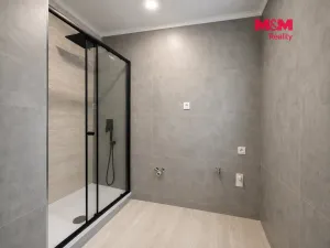 Prodej bytu 2+1, Ústí nad Labem - Bukov, Dukelských hrdinů, 52 m2