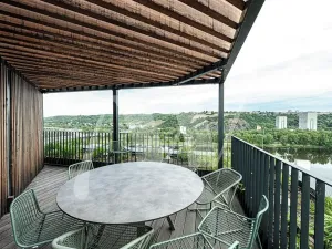 Pronájem kanceláře, Praha - Holešovice, Pod dráhou, 700 m2