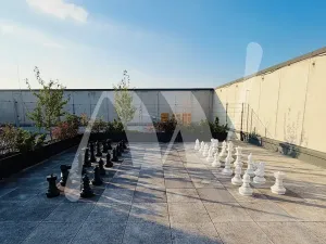 Pronájem kanceláře, Praha - Karlín, Rohanské nábřeží, 337 m2