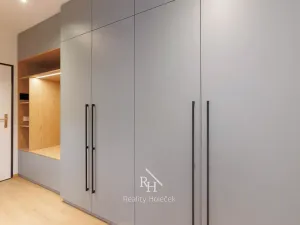 Pronájem bytu 2+kk, Kladno, Ke stadionu, 58 m2