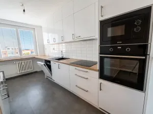 Pronájem bytu 3+1, Brno, Konradova, 77 m2