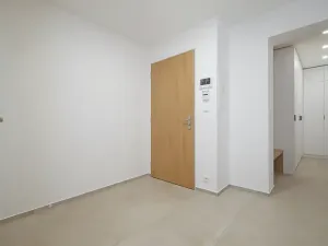 Pronájem bytu 2+kk, Liberec, Šafaříkova, 57 m2