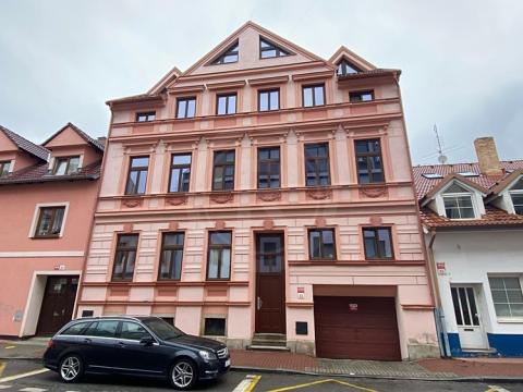 Pronájem bytu 2+kk, České Budějovice, B. Smetany, 42 m2