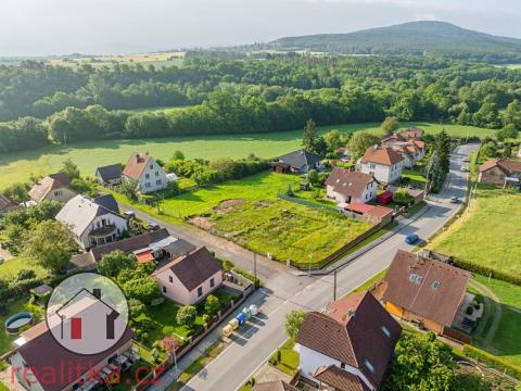 Prodej pozemku pro bydlení, Lochovice, 682 m2