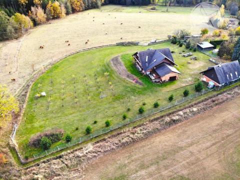 Prodej rodinného domu, Lešany - Nová Ves, 404 m2