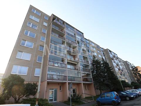 Pronájem bytu 1+kk, Praha - Troja, Svídnická, 36 m2