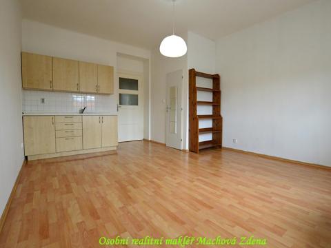 Pronájem bytu 1+kk, Praha - Žižkov, 30 m2