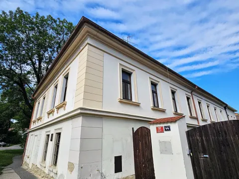 Pronájem skladu, Praha - Ruzyně, Kralupská, 200 m2