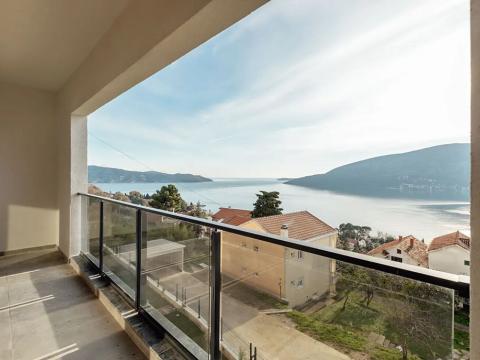 Prodej bytu 2+kk, Herceg Novi, Černá Hora, 73 m2