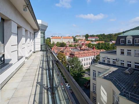 Pronájem bytu 6+kk a větší, Karlovy Vary, T. G. Masaryka, 561 m2