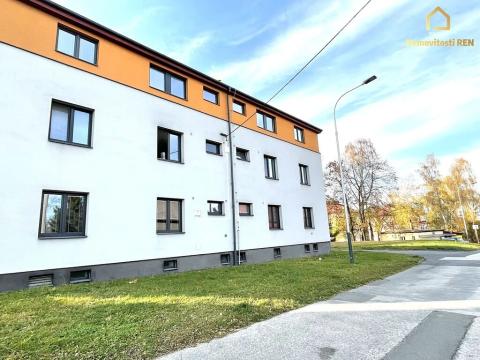 Pronájem bytu 2+kk, Ostrava, Stromovka, 36 m2