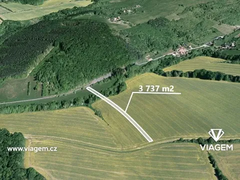 Prodej pole, Svárov, 3737 m2