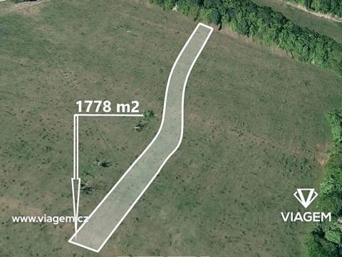 Prodej pozemku pro bydlení, Březůvky, 1778 m2