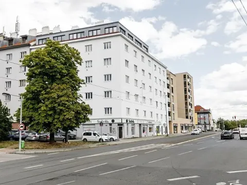 Pronájem bytu 2+kk, Praha - Michle, U plynárny, 3488 m2