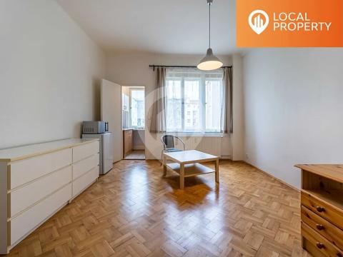 Pronájem bytu 1+kk, Praha - Holešovice, Veletržní, 26 m2