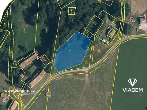 Prodej podílu pozemku pro bydlení, Višňová, 961 m2